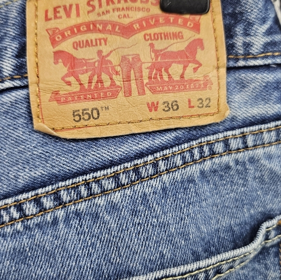 Levi's 550 Men's Relaxed‎ Fit Jeans Size 36x32 100% Cotton - Picture 6 of 8